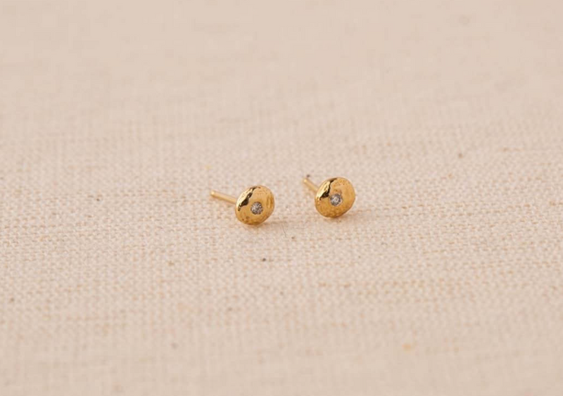 Neve Tiny Diamond Stud Earrings