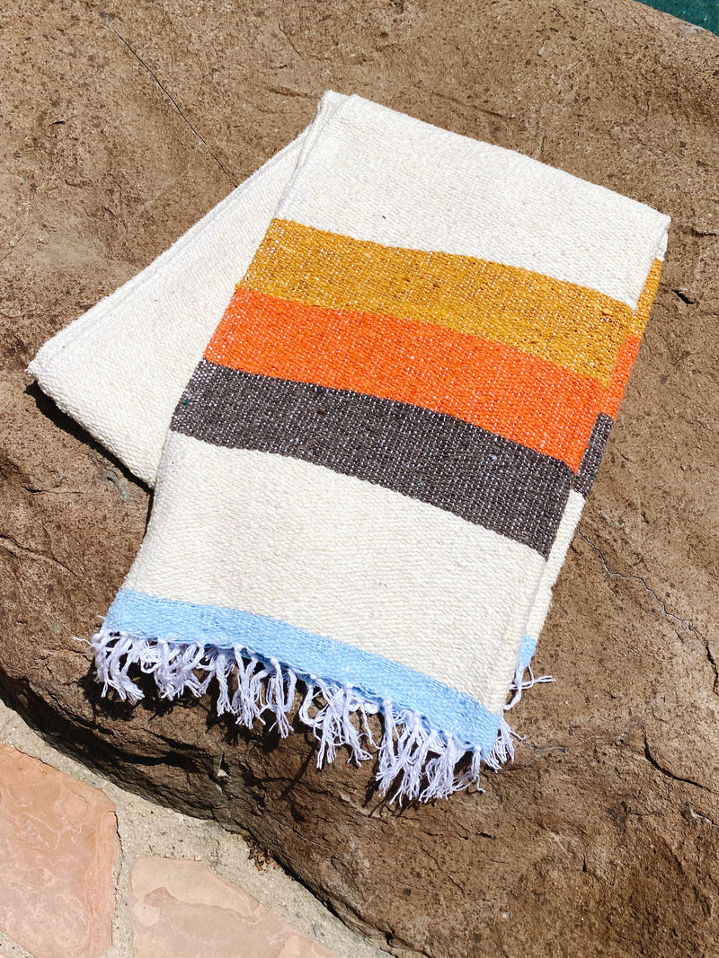 70s - SUSTAINABLE RECYCLED THROW BLANKET